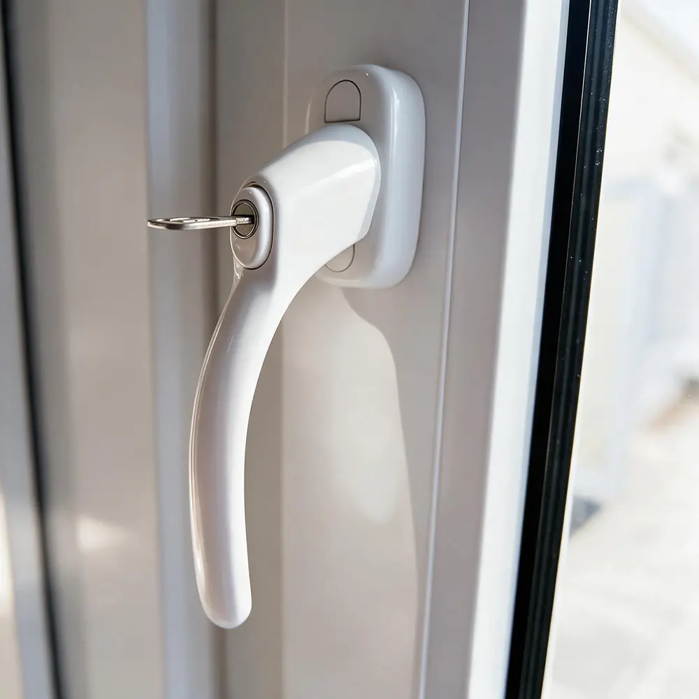 Lockable uPVC window handle with key security feature